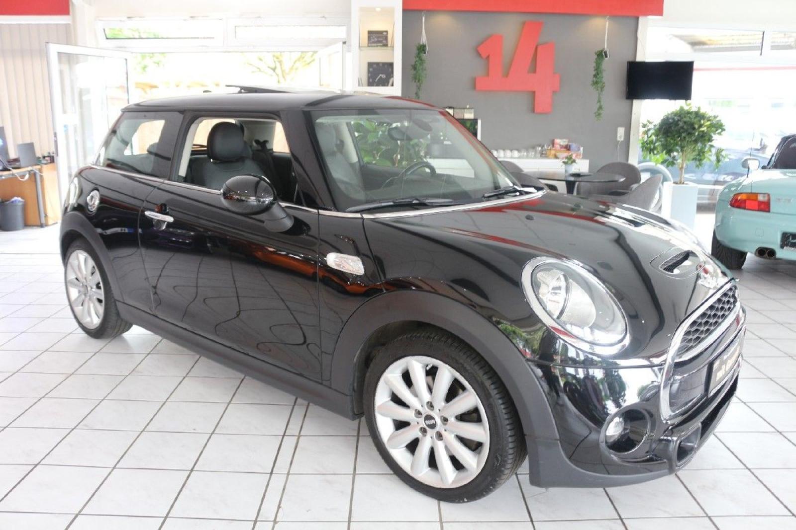 MINI COOPER_S - Panorama-NaviProf-Kamera-Leder-1.Hd