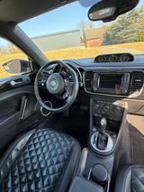 Volkswagen Beetle Design Automatik Fender - Volkswagen Beetle mit Benzin-Antrieb: Limousine, Automatik