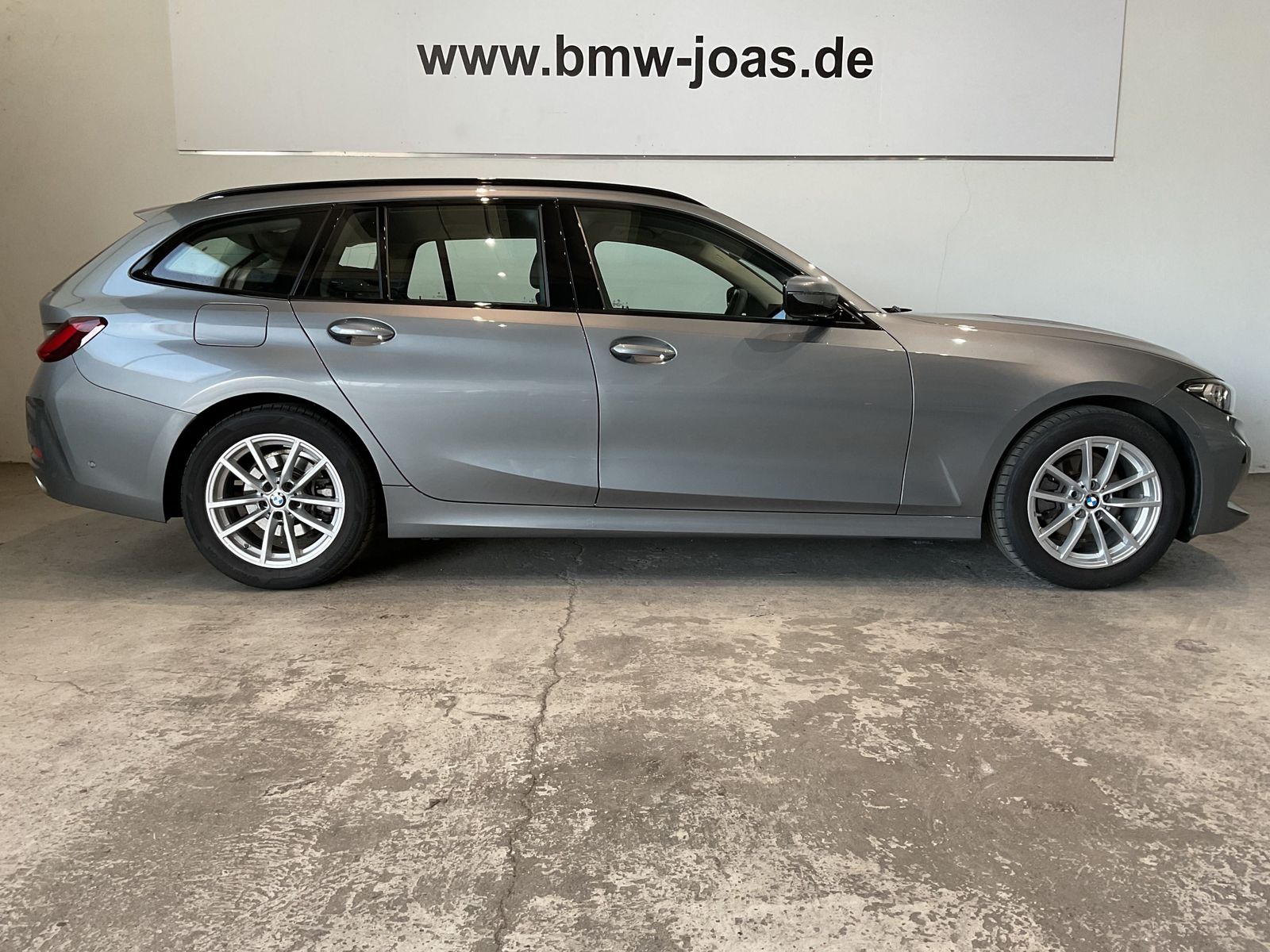 Fahrzeugabbildung BMW 320i |Komfortzugang |Driving Assistant |HiFi