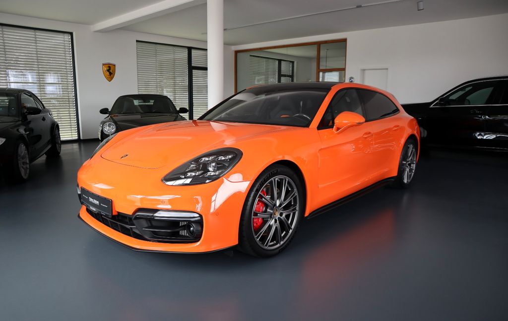 Image of Porsche Panamera