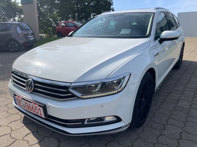 Volkswagen Passat Variant Highline 4Motion*PANO*HUD*VIRTUAL