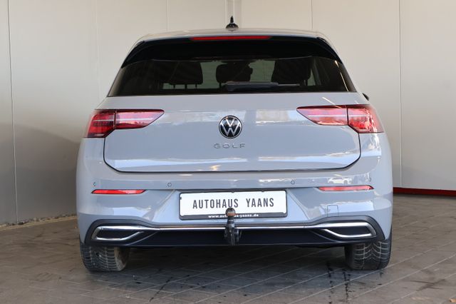 Volkswagen Golf VIII 2.0 TDI HUD+AID+MATRIX+PANO+KEY+AHK