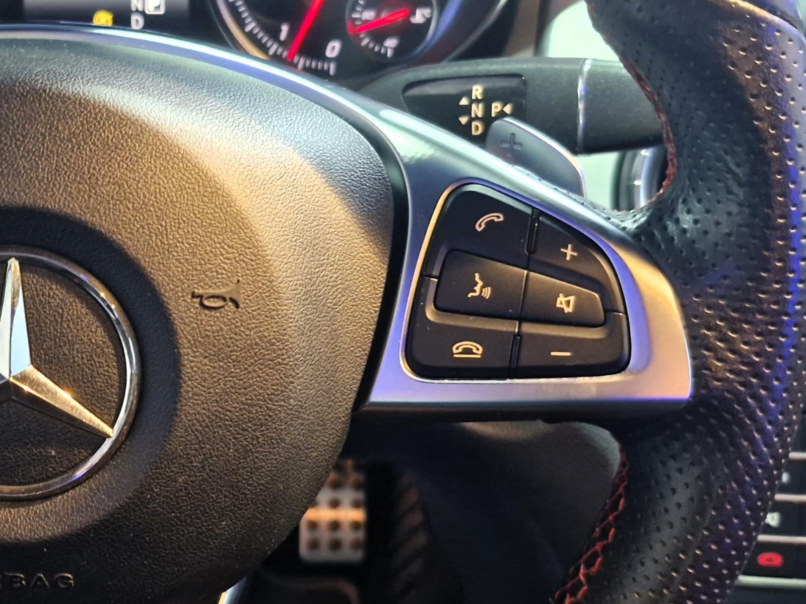 Mercedes-Benz CLA 180 SHOOTING BRAKE  AMG  LED/LEDER/18ZOLL/