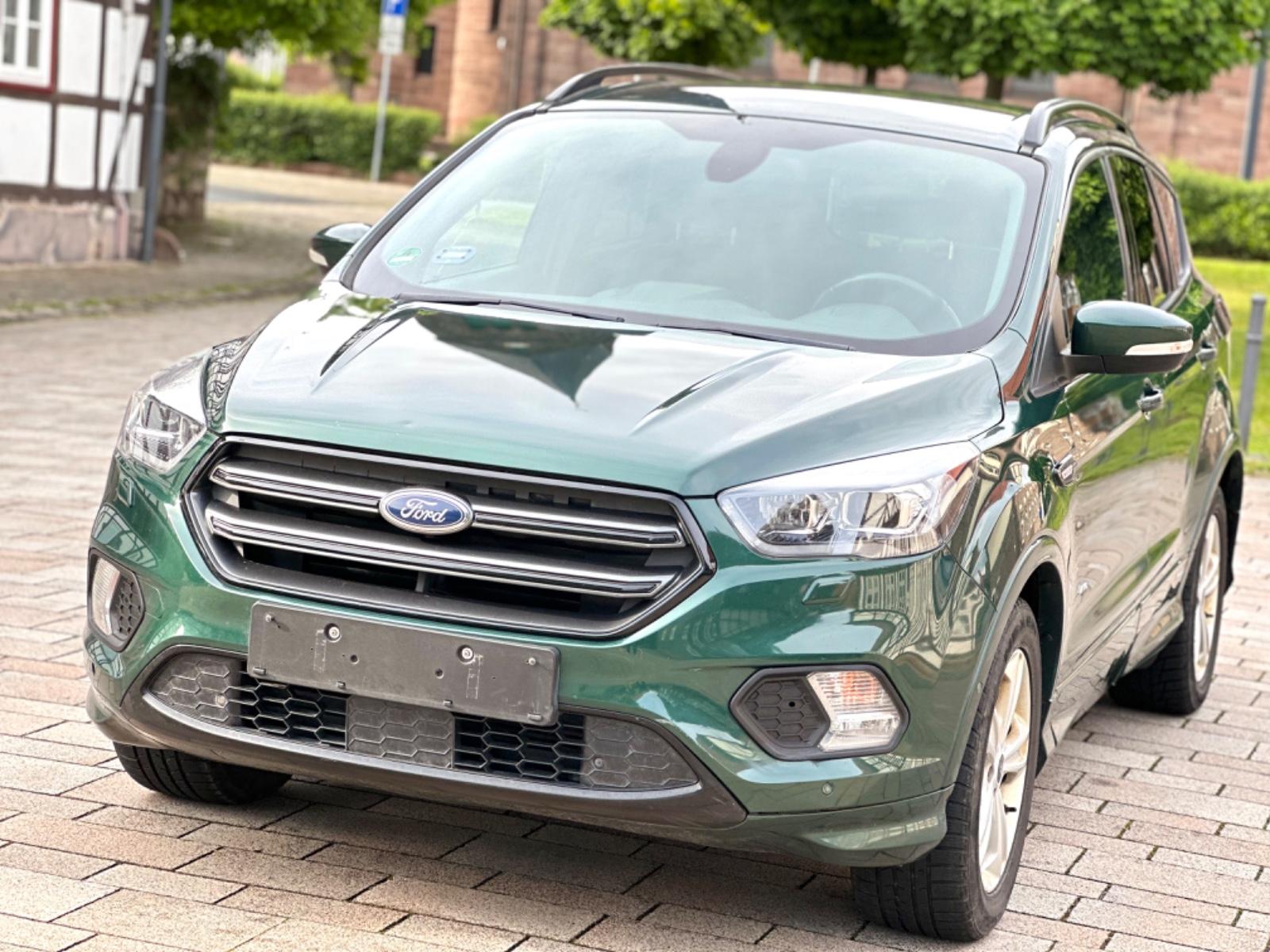 Ford Kuga ST-Line  2.0  AWD 4X4  Bi-XENON 1 Hand AHK.