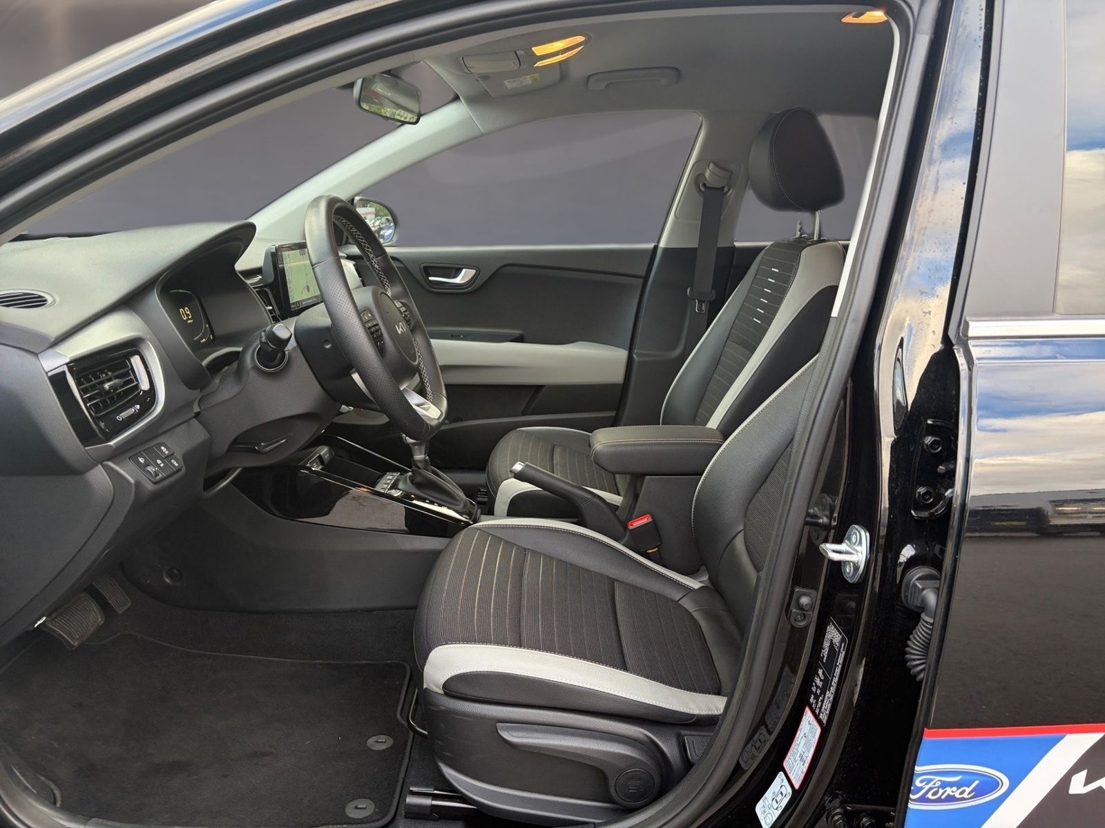 Fahrzeugabbildung Kia Stonic (YBCUV) Spirit