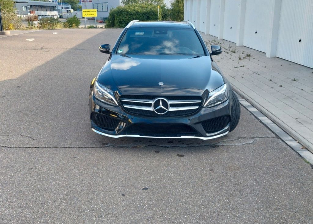 Image of Mercedes-Benz C 220