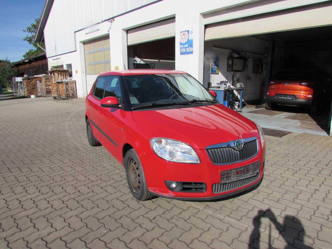 Skoda Fabia II Fließheck 1.2 HTP COOL Edition
