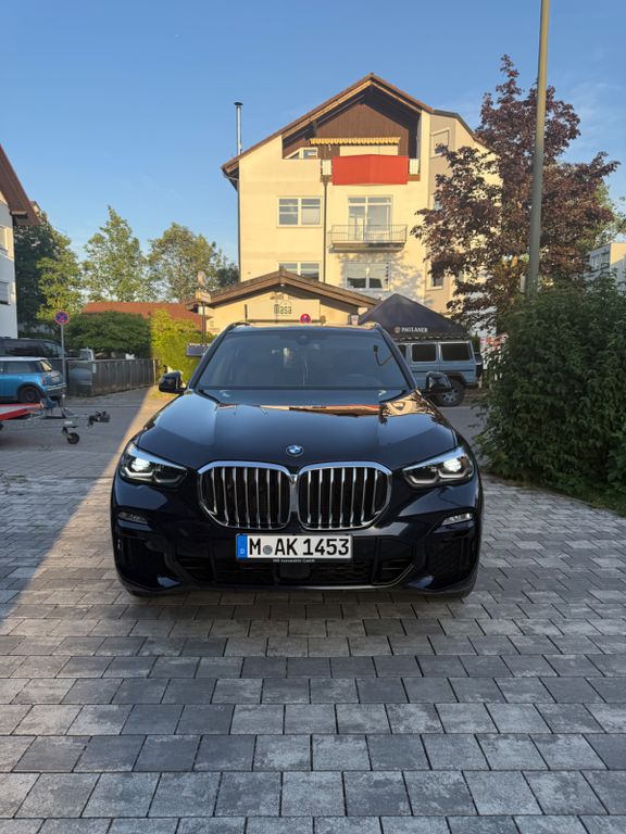Image of BMW X5