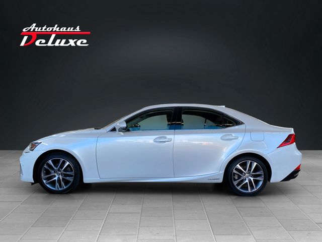 Lexus IS 300