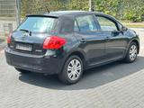 Toyota Auris Sol 2.0 D-4D Klimaaut.-Tempomat-2.Hand-ZV - Toyota Auris: Sol