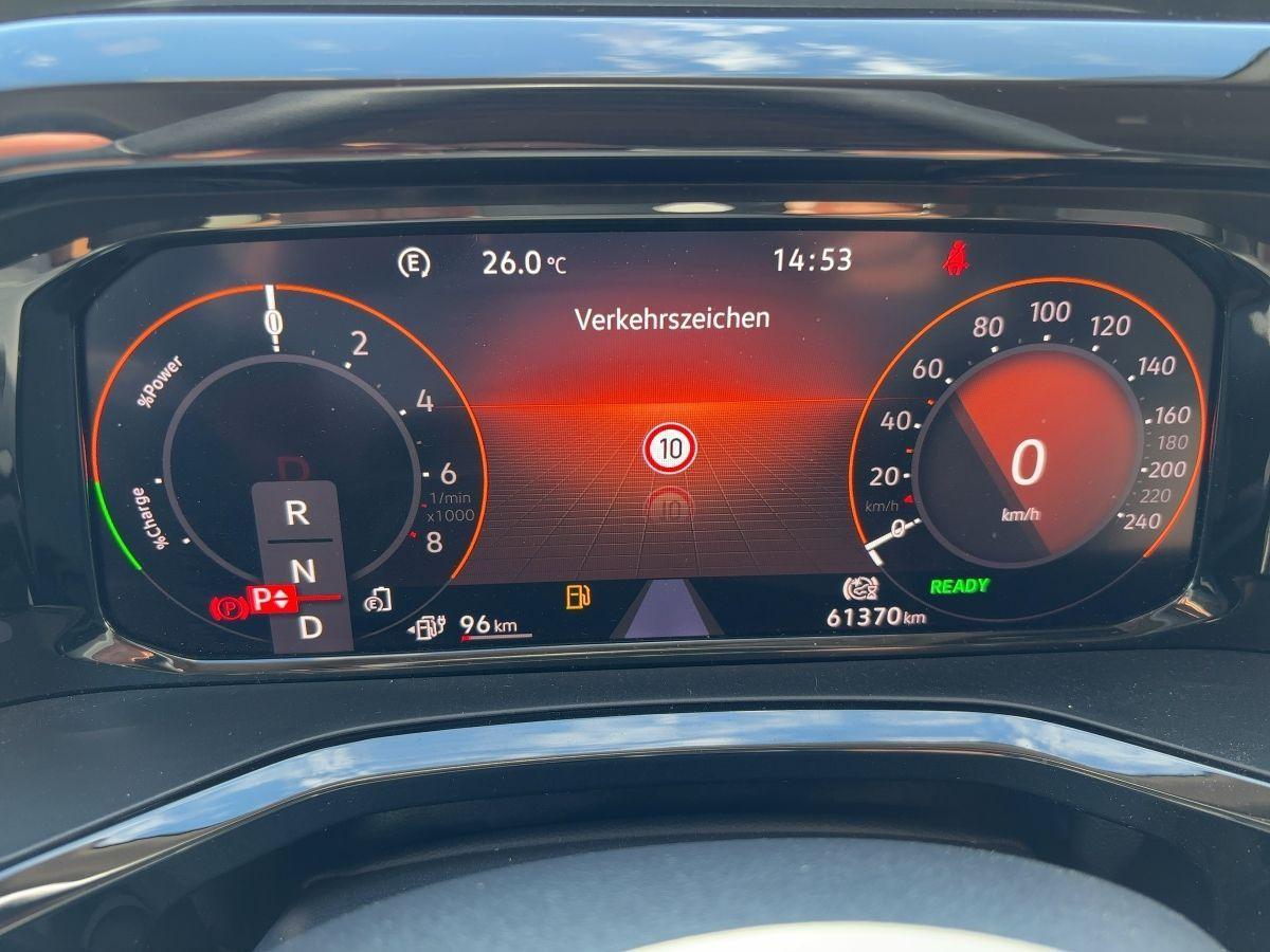 Volkswagen T7 Multivan 1.4 TSI Hybrid DSG Life  Sitzhzg. LE