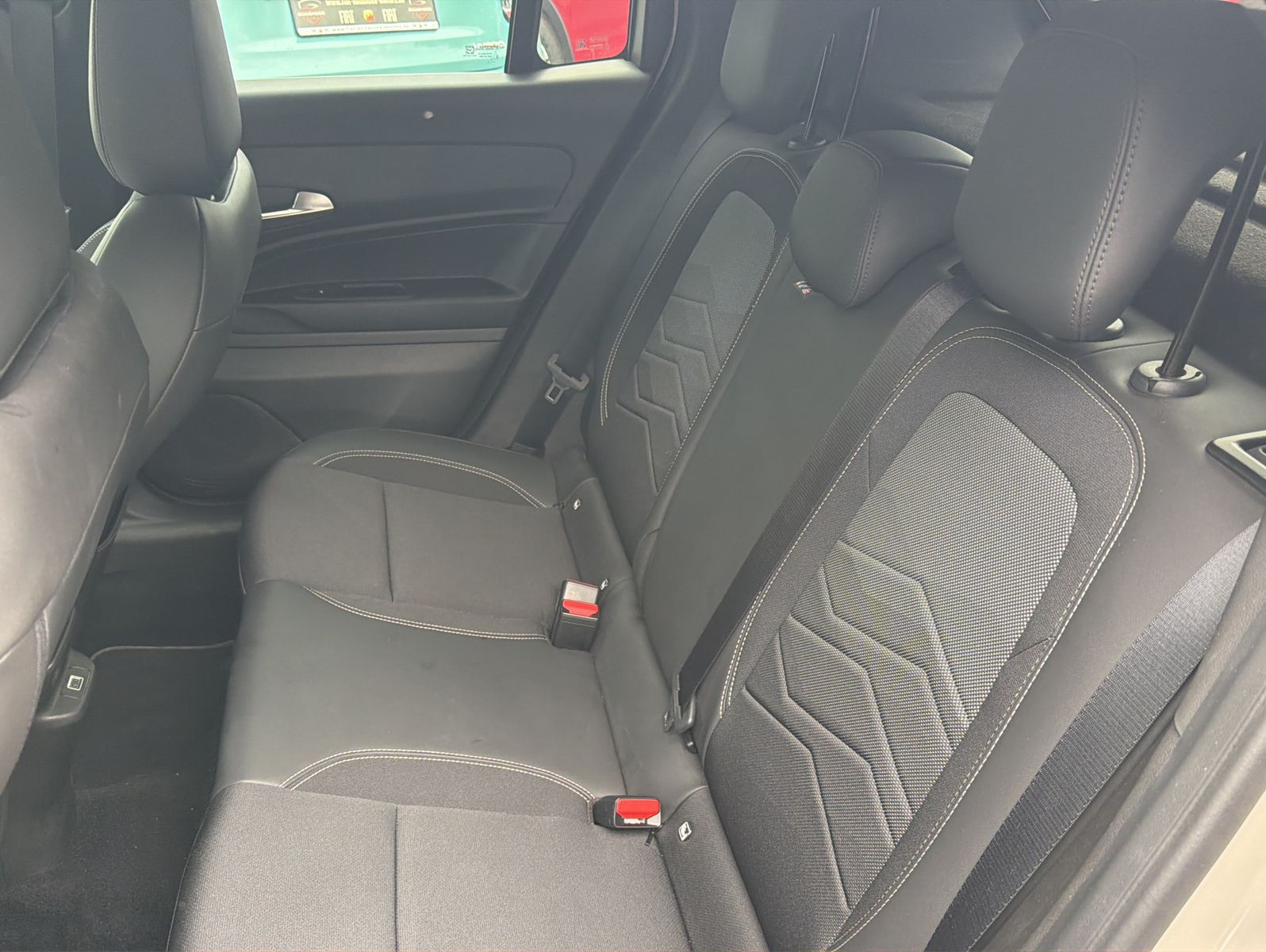 Fahrzeugabbildung Jeep Avenger Summit, ab 280,- € i. M.