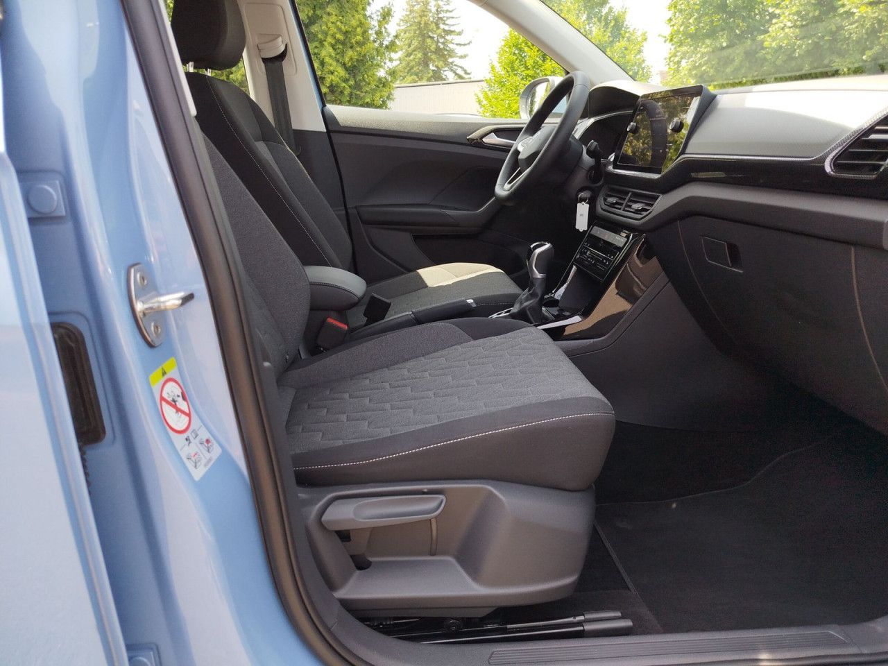 Fahrzeugabbildung Volkswagen T-Cross Life 1.0 B 070 TSIM5F