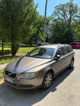 Volvo V70 2.0 - Benzin - Kupplung Neu - TÜV 09/2026 - Volvo V70 Gebrauchtwagen in Berlin