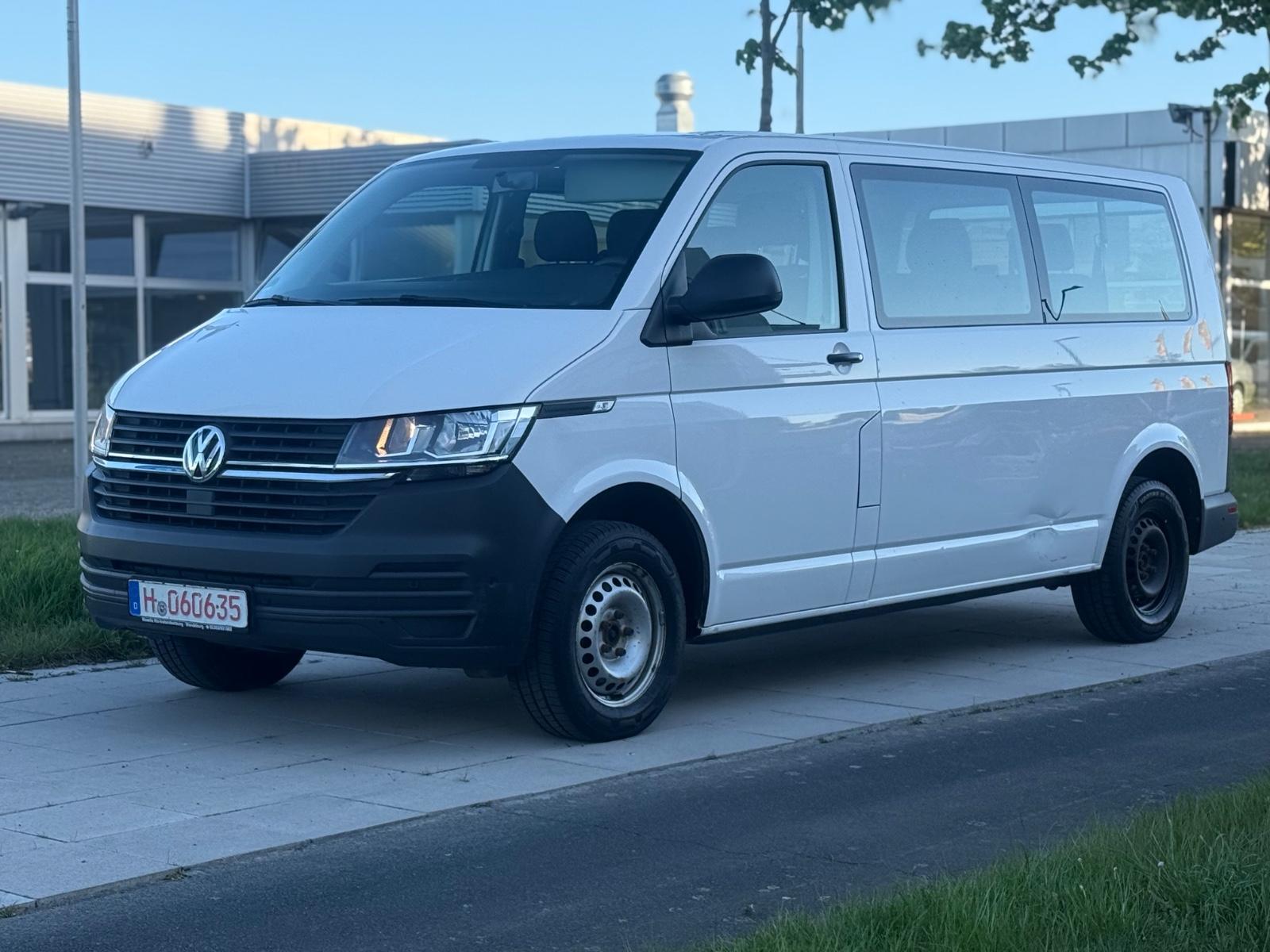 Volkswagen T6.1Transporter  lang 9 Sitze PDC Klima 1 Hand