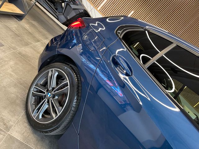 BMW 118 d Sport Line *LED*PDC*CARPLAY*TOUCH*SHZ*TEMP