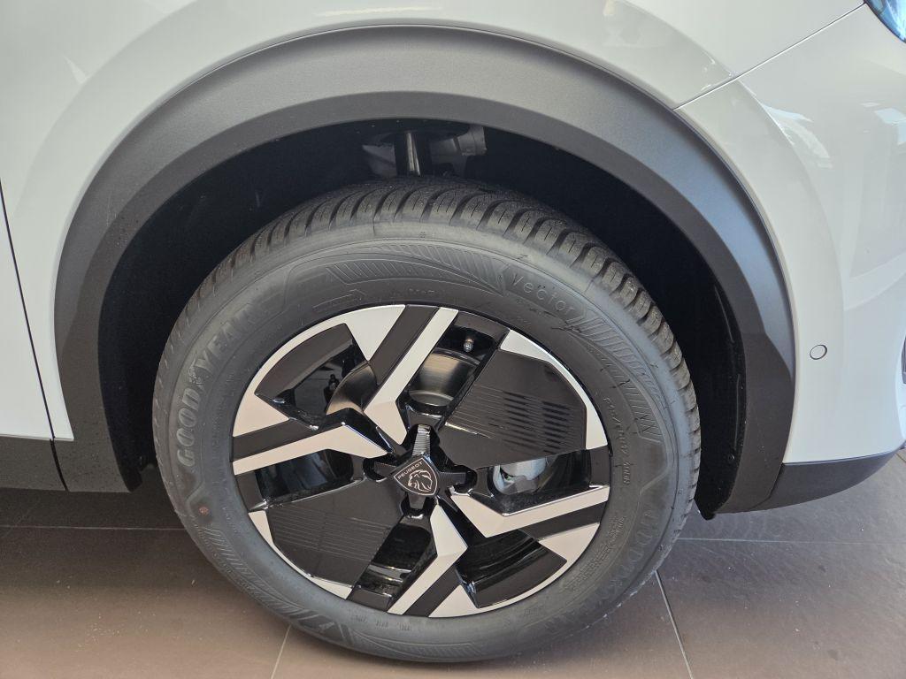 Peugeot 2008 TURBO 100 Allure