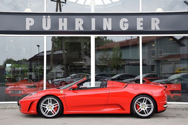 Ferrari F 430 Spider F1 *Keramik Bremse*Scuderia Embl...