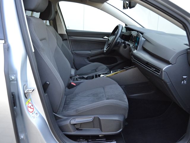 Golf VIII Variant 2.0 TDI 150 PS Style AHK/18-ZO