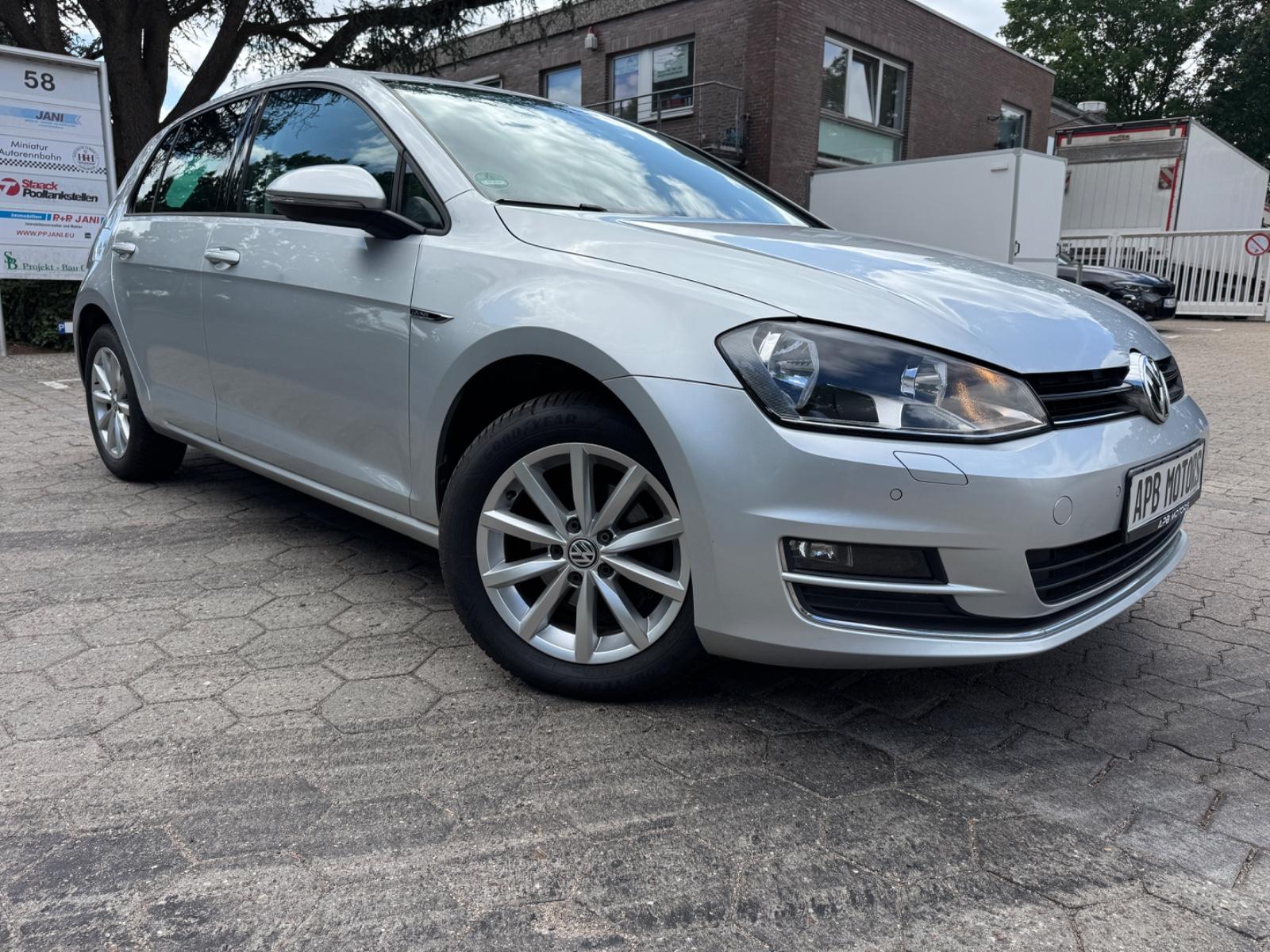 Volkswagen GOLF VII LOUNGE BMT NAVI SITZHZG. PDC TEMPOMAT