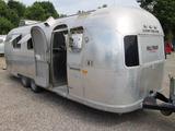 Airstream Land Yacht Overlander Catering + Foodtrailer - Airstream Wohnwagen & Wohnmobile