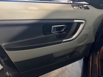 Land-Rover Discovery Sport - 7