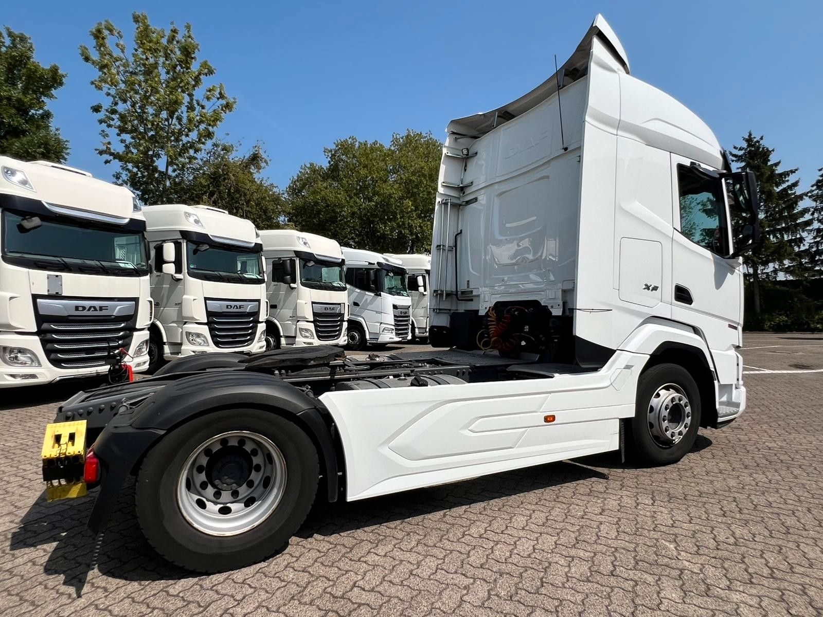 Fahrzeugabbildung DAF 3 Stück XF 480 FT NG, Intarder, Bj. 2022