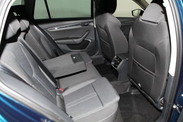 Skoda Octavia Combi IV 1.5 TSI Style *AHK*CAM*MATRIX*