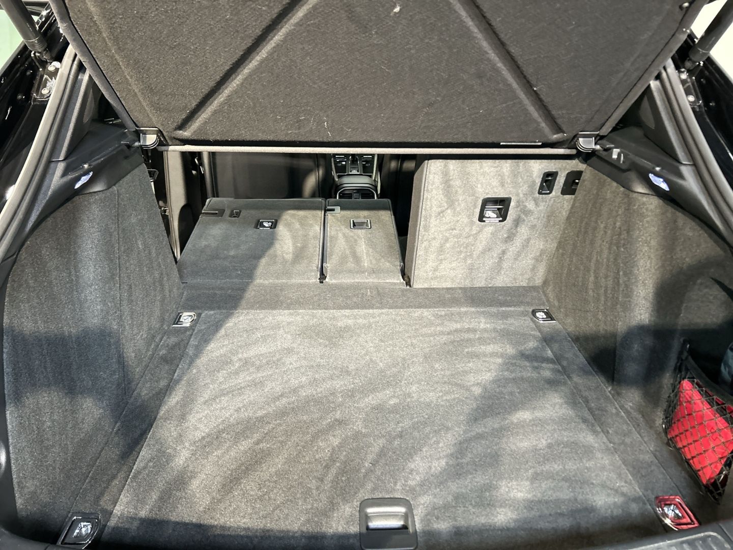 Porsche Macan Panoramadach Rückfahrkamera nur 13.950 km foto 16