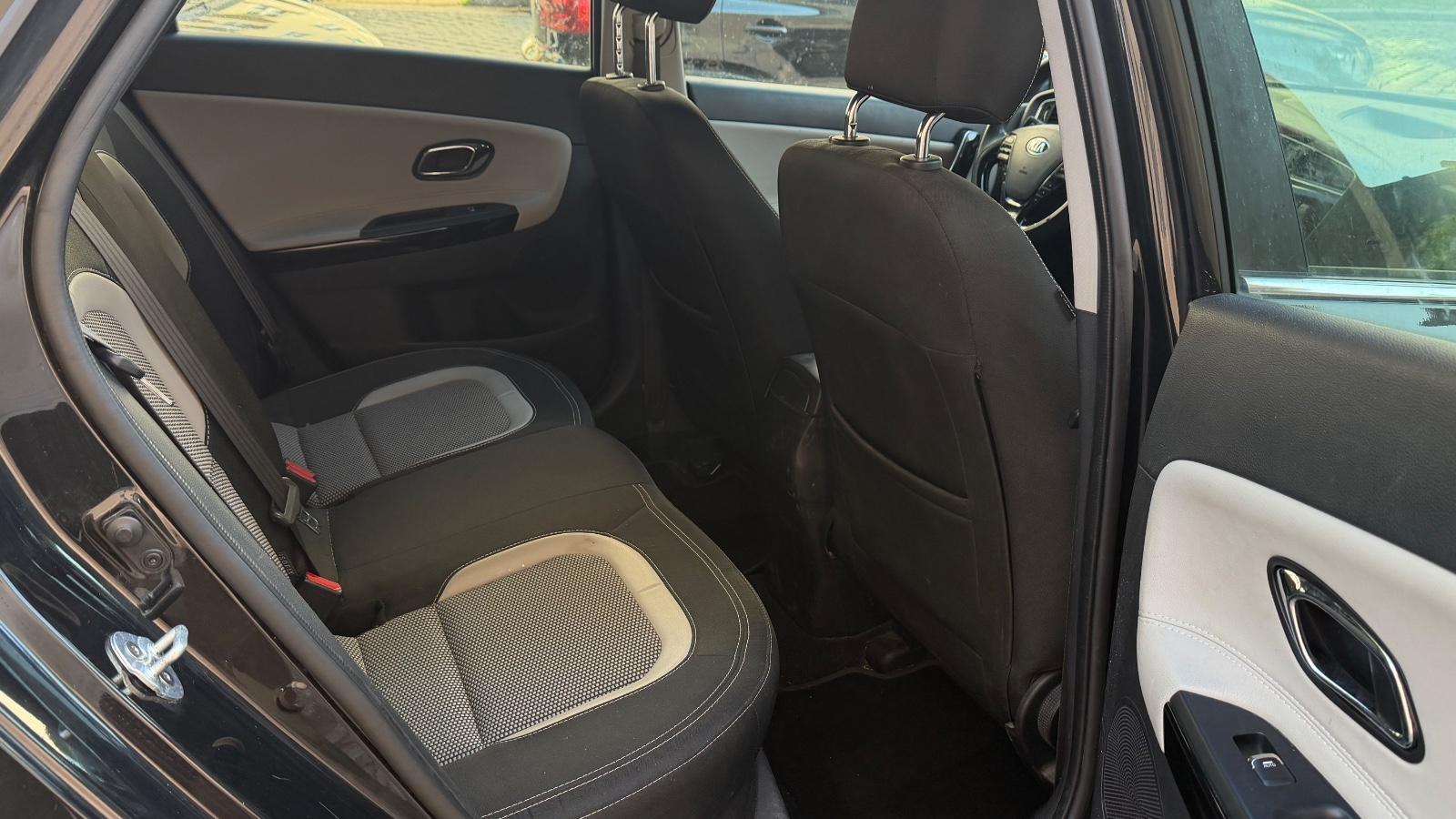 Kia cee'd Sportswagon 1.6 GDI Platinum Edition