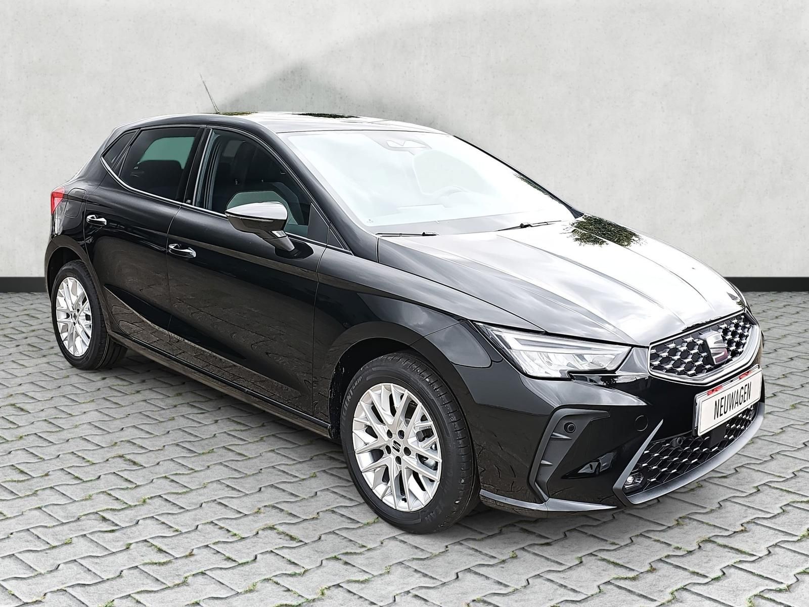 Seat Ibiza 1.0 TSI DSG FR FullLink LightAssist Kamera imagem 2