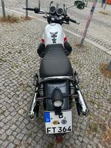 Moto Guzzi V7 Spezial  Euro 5 - Moto Guzzi Motorräder in Berlin