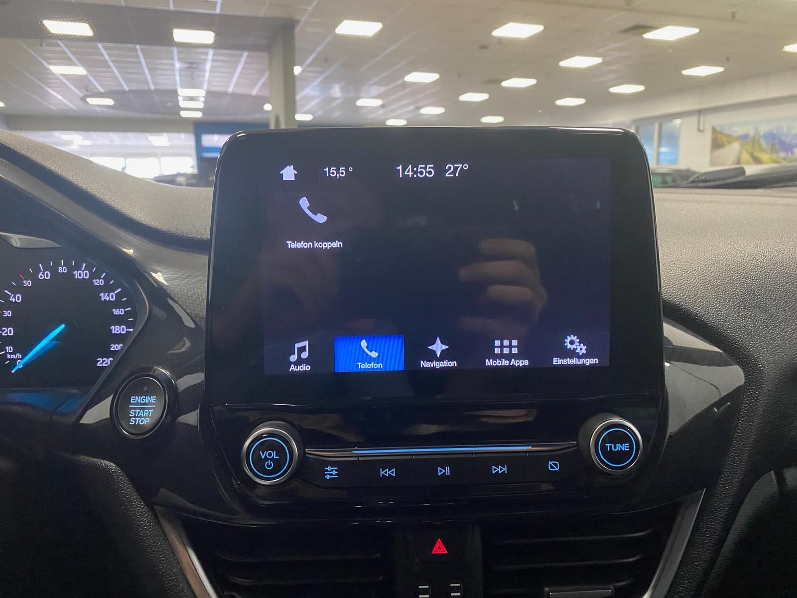 Fahrzeugabbildung Ford Fiesta 1.0 EcoBoost KAT ST-Line APP+KLIMA+RFK+PD
