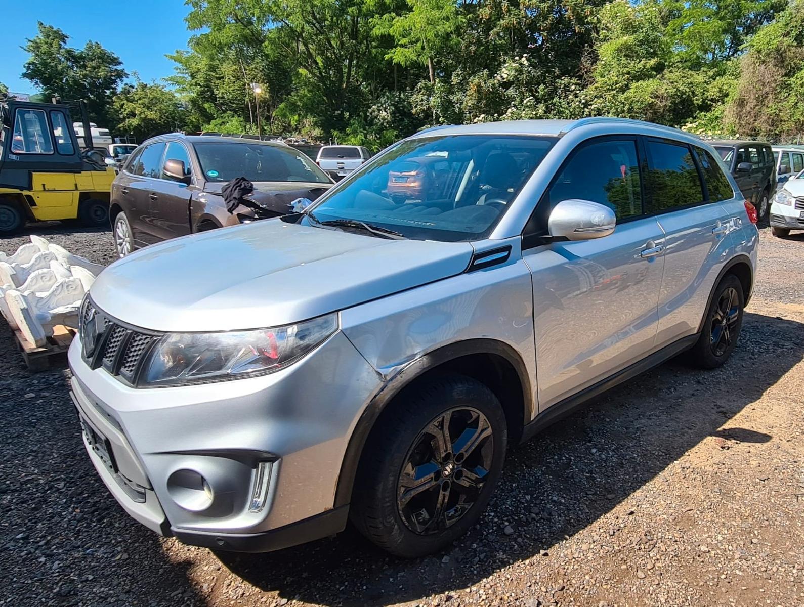 Suzuki Vitara 1.4 S 4x4/Euro6/Navi/R-Kamera/Allrad