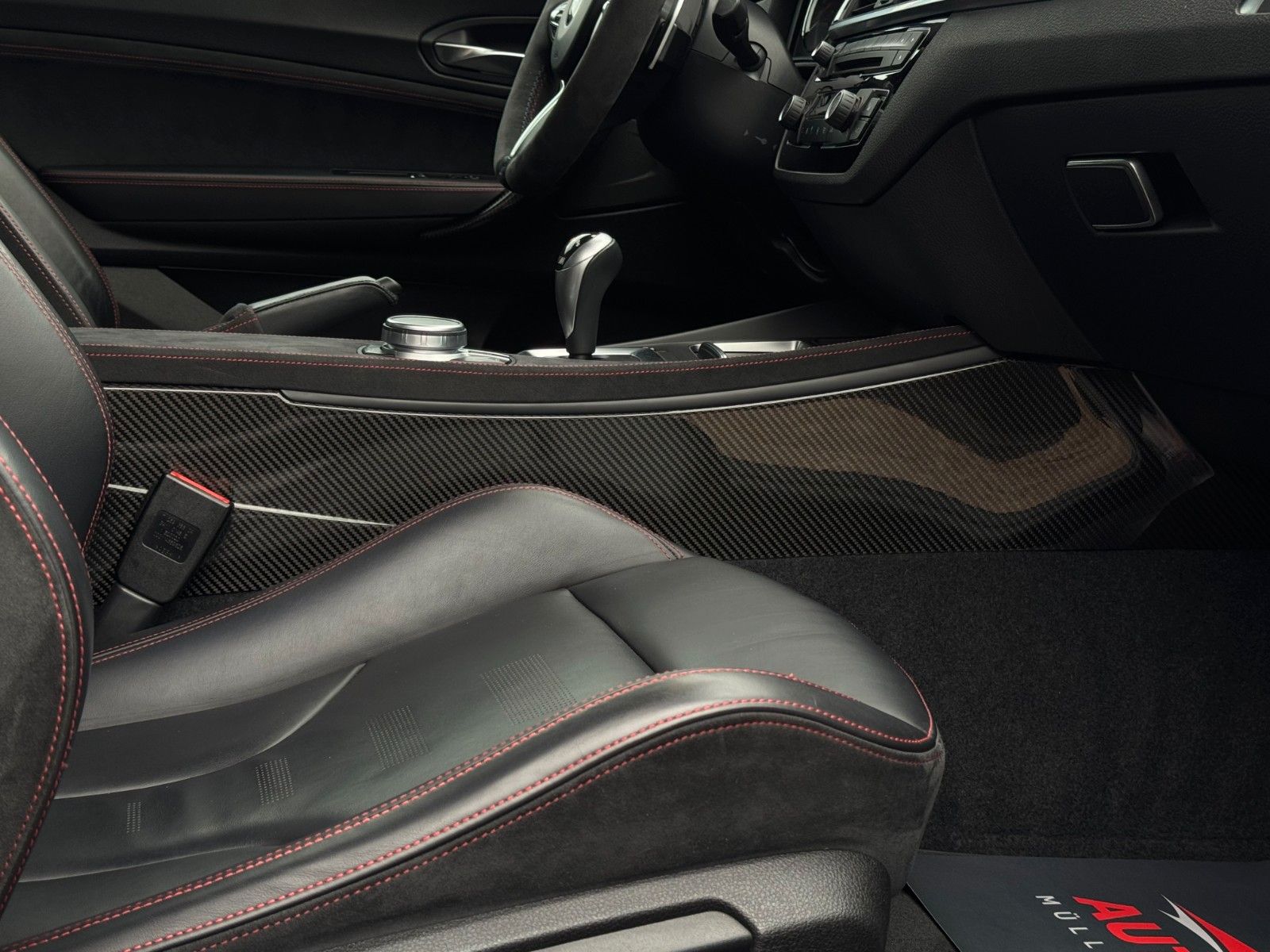 Fahrzeugabbildung BMW M2 CS 1of2200 Carbon Alcan. M-Drivers H&K Kam