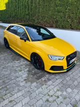 Audi RS3 8v 2.5 quattro Sportback Vegas Gelb - Audi: Rs8