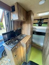Mercedes-Benz Allrad Sprinter 4x4 V6 Expedition 4 Schlafplätze - Offers