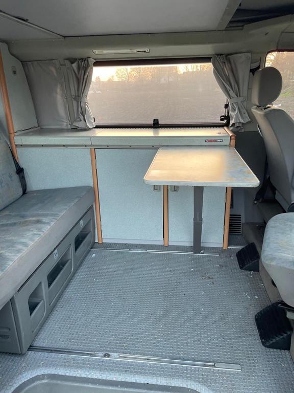 Volkswagen T4 California