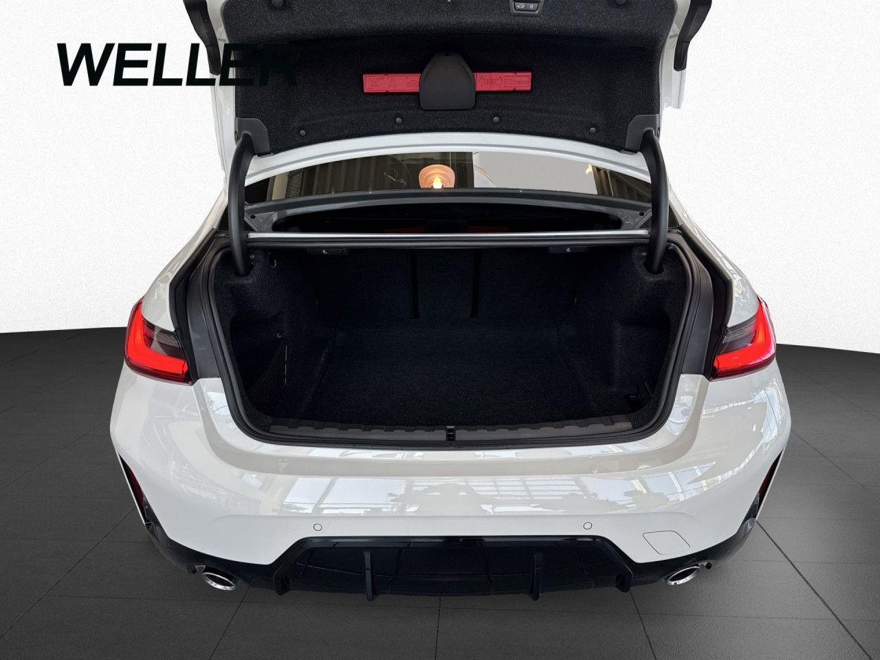 BMW 318i Limo M Sport LiCoProf SurrView St+Go HiFi