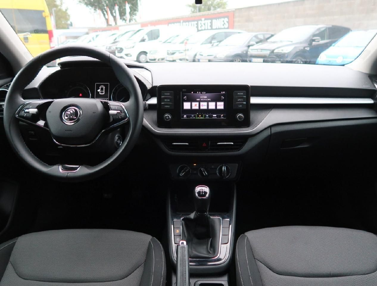 Fahrzeugabbildung SKODA Fabia 1.0 TSI Selection - LED, PDC, NS