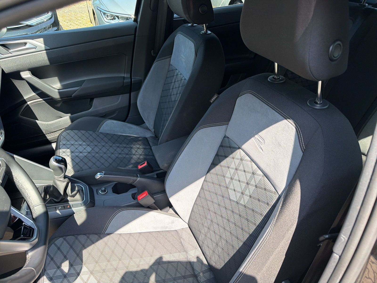 Taigo R-Line TSi Navi Black Style Matrix R-Line