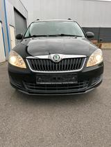 Skoda Roomster gebraucht aus 09/2012 zu ve... - Skoda Roomster Gebrauchtwagen in Köln