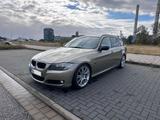 BMW 318 D Touring E91  M Paket  Airride - BMW 318 aus 2011: Kombi, 318d