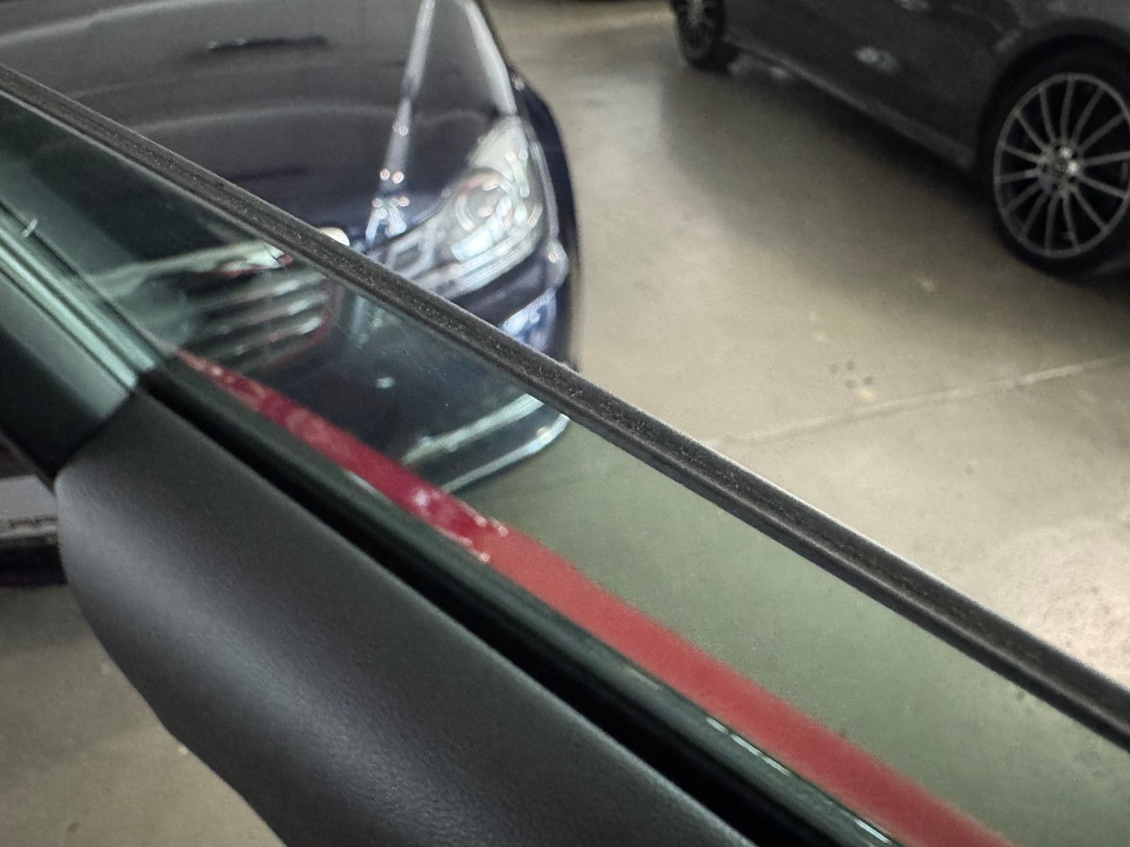 Fahrzeugabbildung Audi A4 2.0 TFSI G-TRON 3X S-LINE BLACK EDITION VOLL