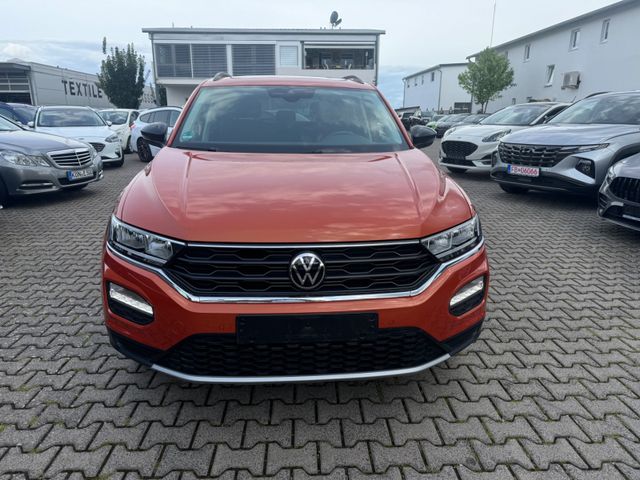 Volkswagen T-Roc United