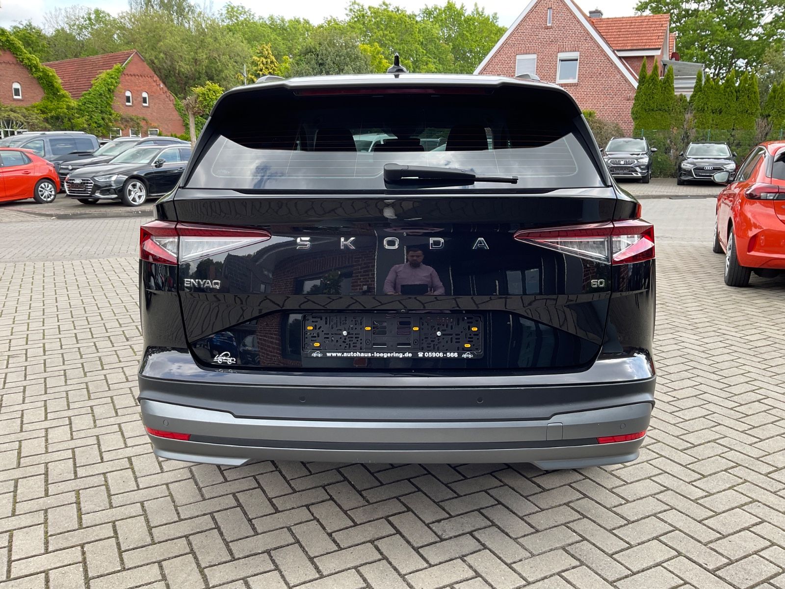 Fahrzeugabbildung SKODA Enyaq 60,Kamera,Navi,LED,KAMERA