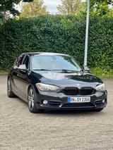 BMW 120d xDrive Sport Line A Sport Line - BMW 120 in Bonn