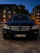 Mercedes-Benz ML-320 4 Matic - Mercedes-Benz ML 320 in Duisburg