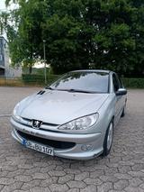 Peugeot 206 1.6 109PS 16V  TÜV 26/08 - Peugeot 206: 1.0