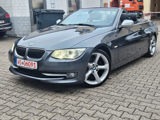 BMW 330d Cabrio Navi/Leder/Sportsitze/Aut.